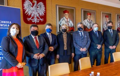 Uczestnicy spotkania na Politechnice Rzeszowskiej, fot. B. Motyka, PRz