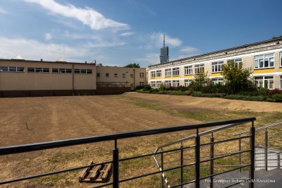 zdjęcie z terenu budowy przy jednej z rzeszowskich szk&oacute;ł, fot. Grzegorz Bukała, Urząd Miasta Rzeszowa