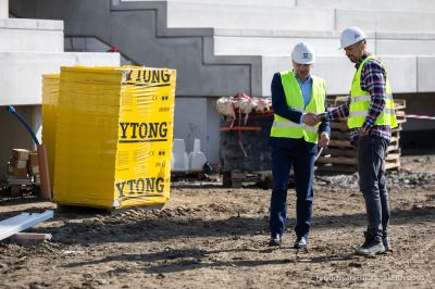 zdjęcie z terenu budowy Podkarpackiego Centrum Lekkoatletycznego w Rzeszowie, fot. Grzegorz Bukała, Urząd Miasta Rzeszowa