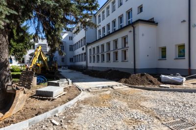 zdjęcie z prac budowlanych w Zespole Szk&oacute;ł Elektronicznych przy ul. Hetmańskiej w Rzeszowie, fot. Grzegorz Bukała, Urząd Miasta Rzeszowa