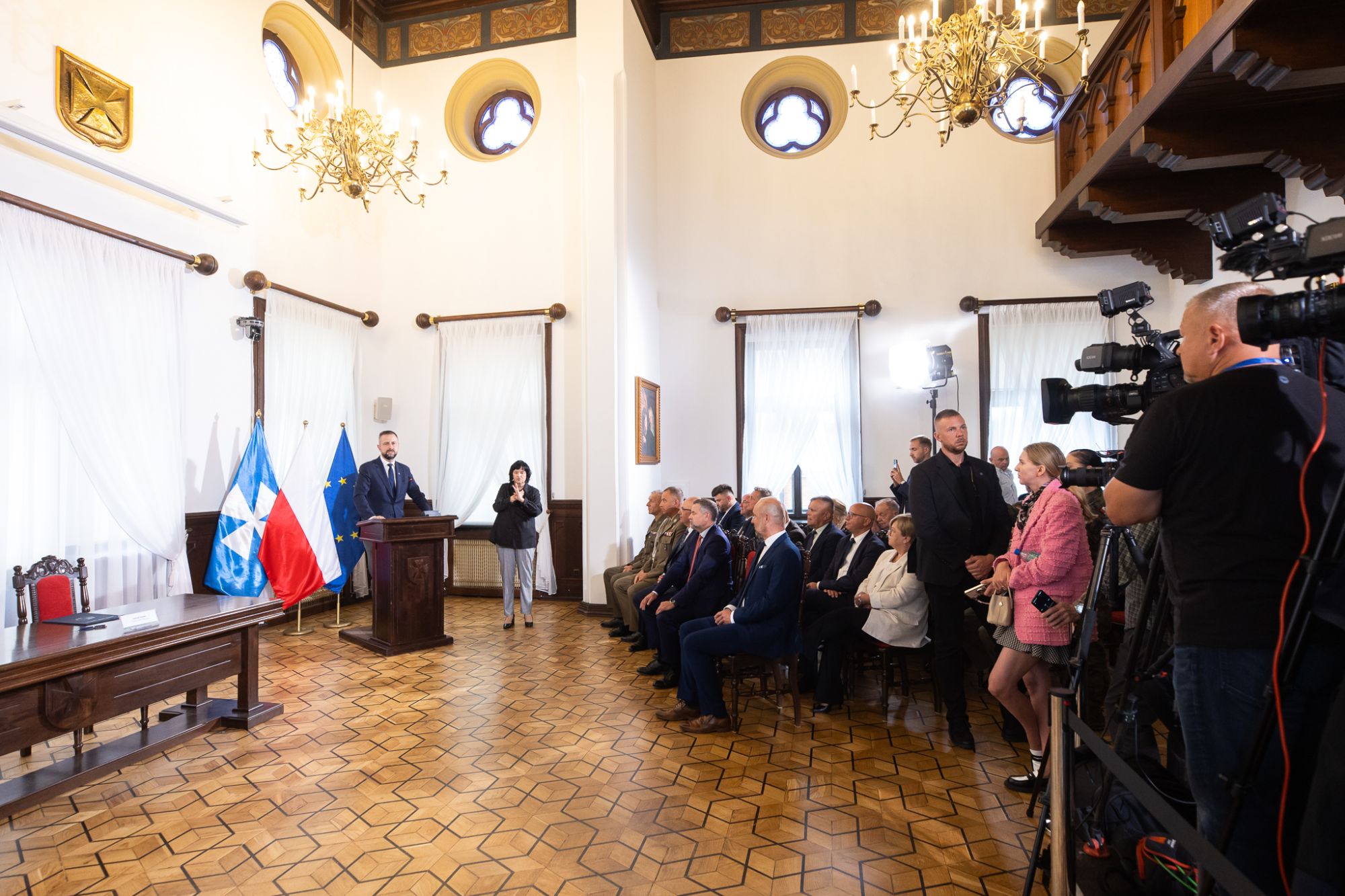 zdjęcie z konferencji prasowej dotyczącej relokacji wojska w Rzeszowie, fot. Grzegorz Bukała, Urząd Miasta Rzeszowa