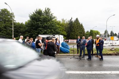 zdjęcie z konferencji prasowej dotyczącej łącznika ul. Krzyżanowskiego z ul. Wieniawskiego, fot. Grzegorz Bukała, Urząd Miasta Rzeszowa