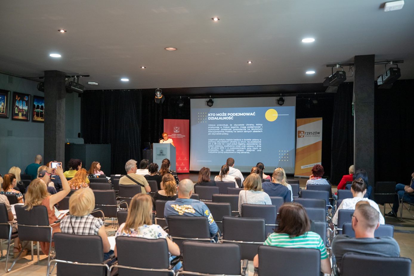 Zdjęcie ilustrujące opisaną sytuację  | fot. WSiZ Rzesz&oacute;w