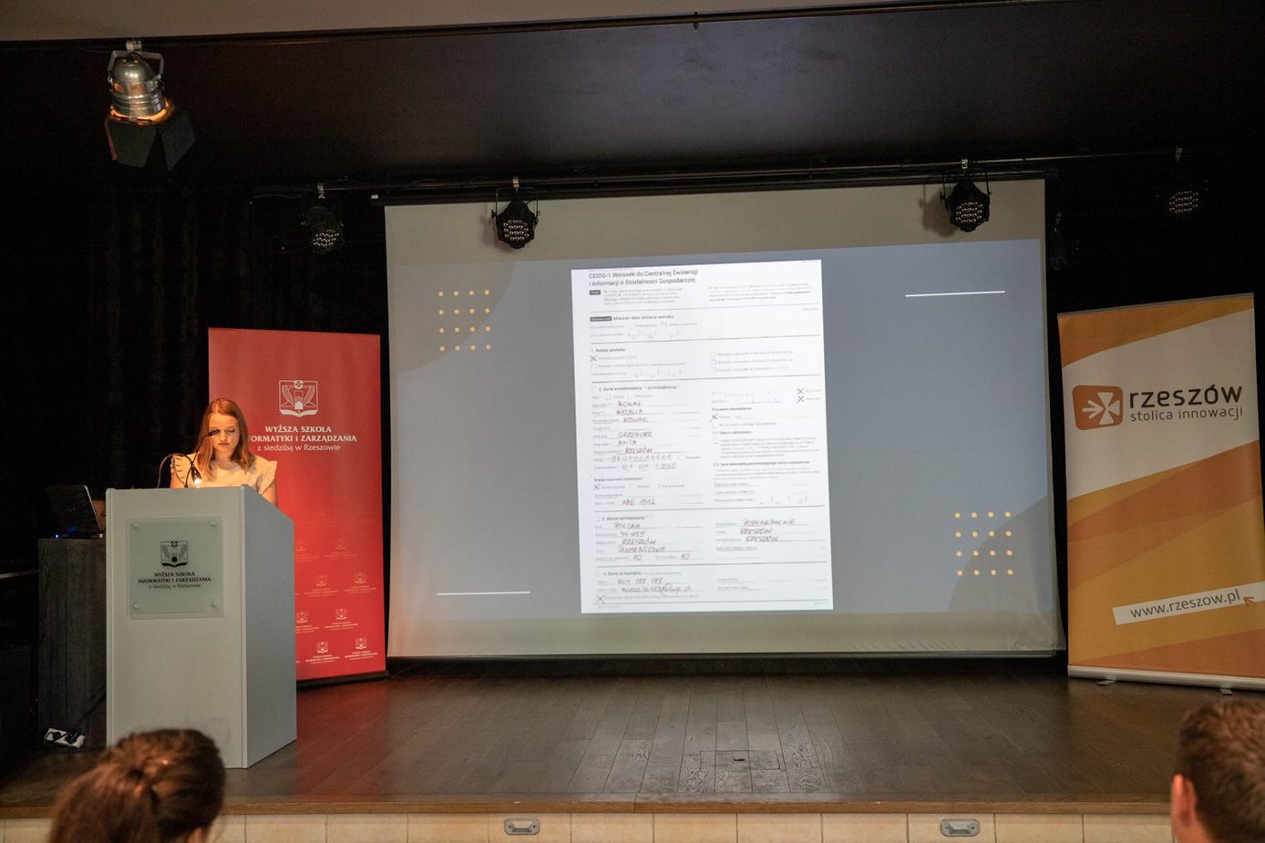 Zdjęcie ilustrujące opisaną sytuację  | fot. WSiZ Rzesz&oacute;w