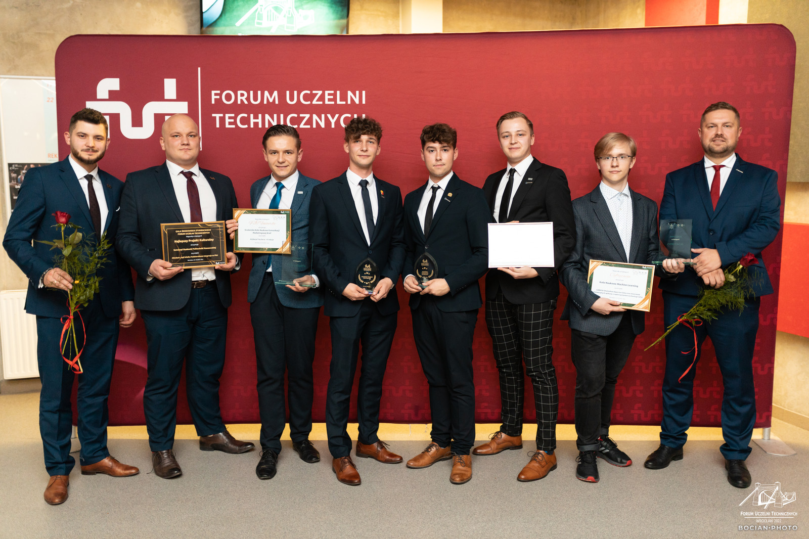 Od lewej Mateusz Wośko, Piotr Gul, Ernest Dąbrowski, Jakub Obuchowicz, Kamil Chohura, Jan Goc, Vitali Morskyi, Karol Fill - fot. Michał Bocian