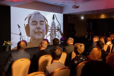 Podcast Roku 2022 - Jury przyznało 13 nagr&oacute;d i wyr&oacute;żnień w 6 kategoriach