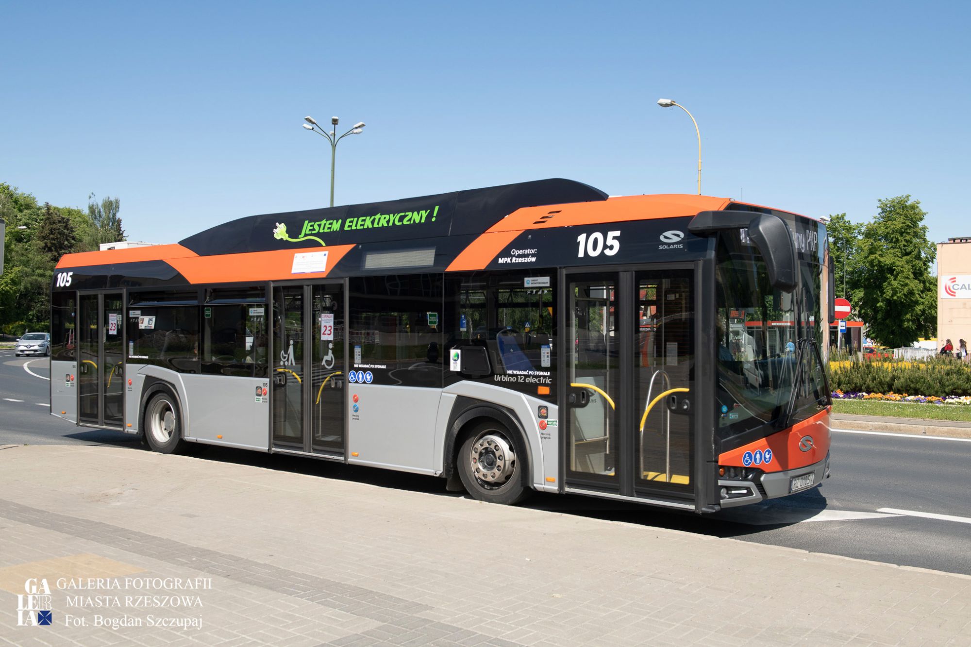 Autobus elektryczny, fot. Bogdan Szczupaj, GFMRz