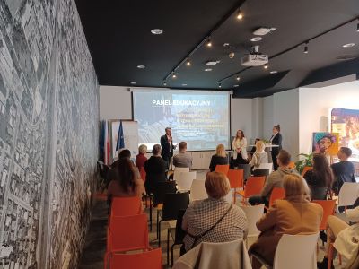 Zdjęcie z wydarzenia pn. Panel Edukacyjny Dla Rzeszowskich Przedsiębiorc&oacute;w