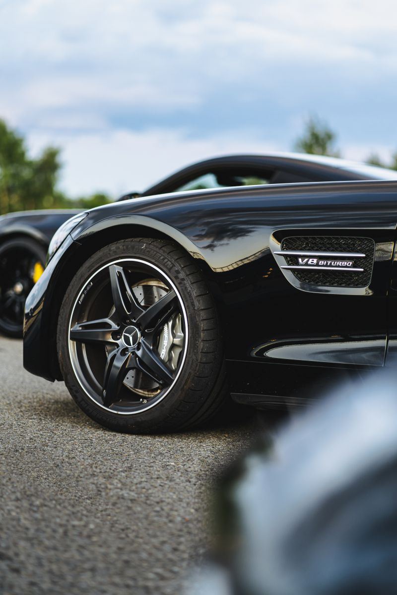 grafika promująca SUPERCAR WEEKEND