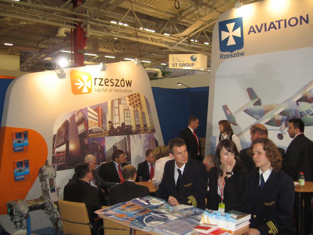 Impreza targowo - wystawiennicza INTERNATIONAL PARIS AIR SHOW 2009