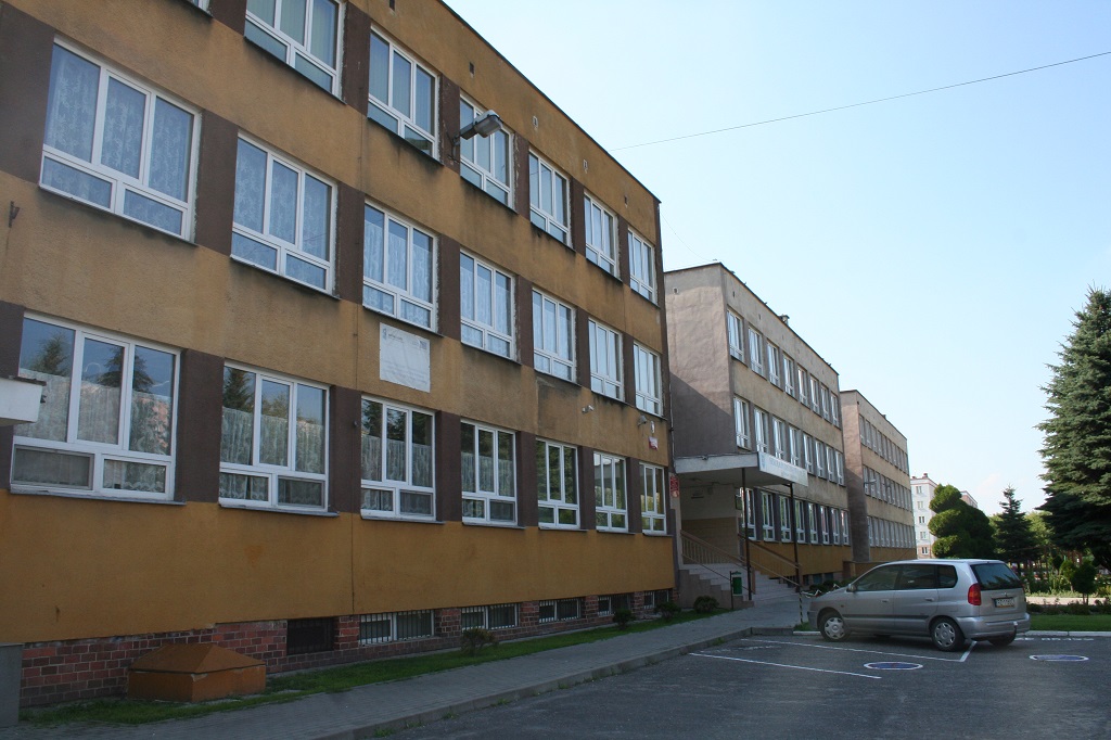 Szkoła Podstawowa nr 25 i Gimnazjum nr 11 - przed termomodernizacją