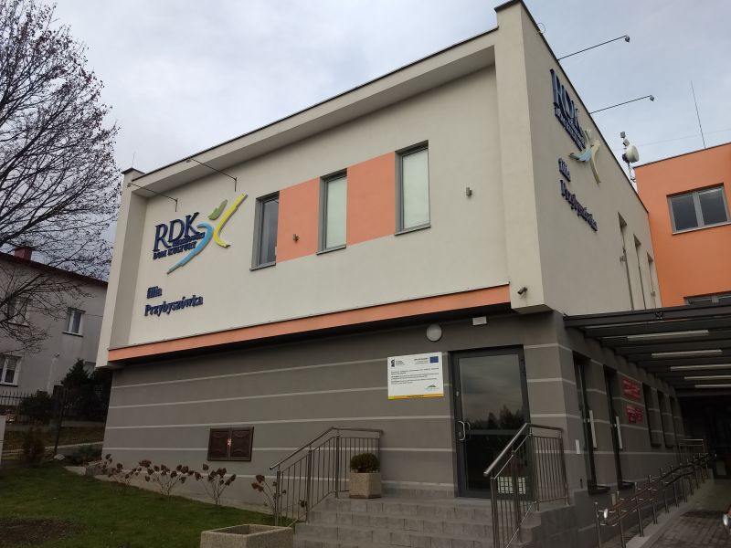 Bryła budynku ODK Przybysz&oacute;wka po przebudowie